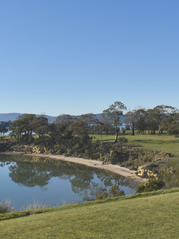 Tasmania Golf Course